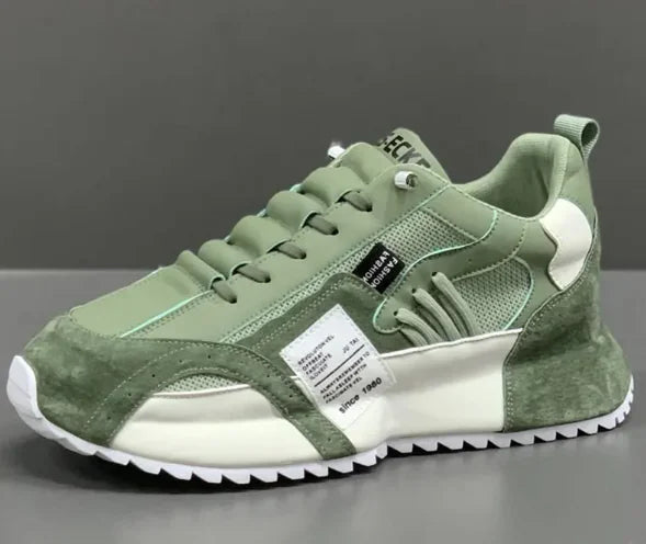 ForaFusion - Sister Carries Shoes